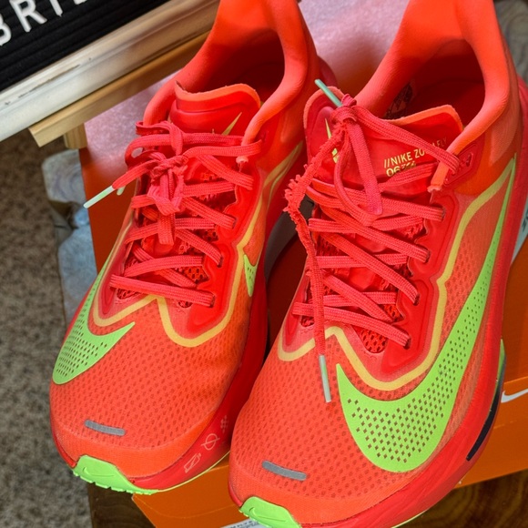 Nike Women’s Zoom Fly 6 Bright Orange and Neon Yellow/Green Shoes - Picture 6 of 16